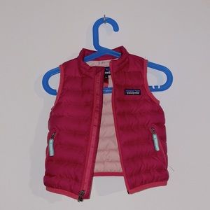 Very good condition baby Patagonia down sweater vest
